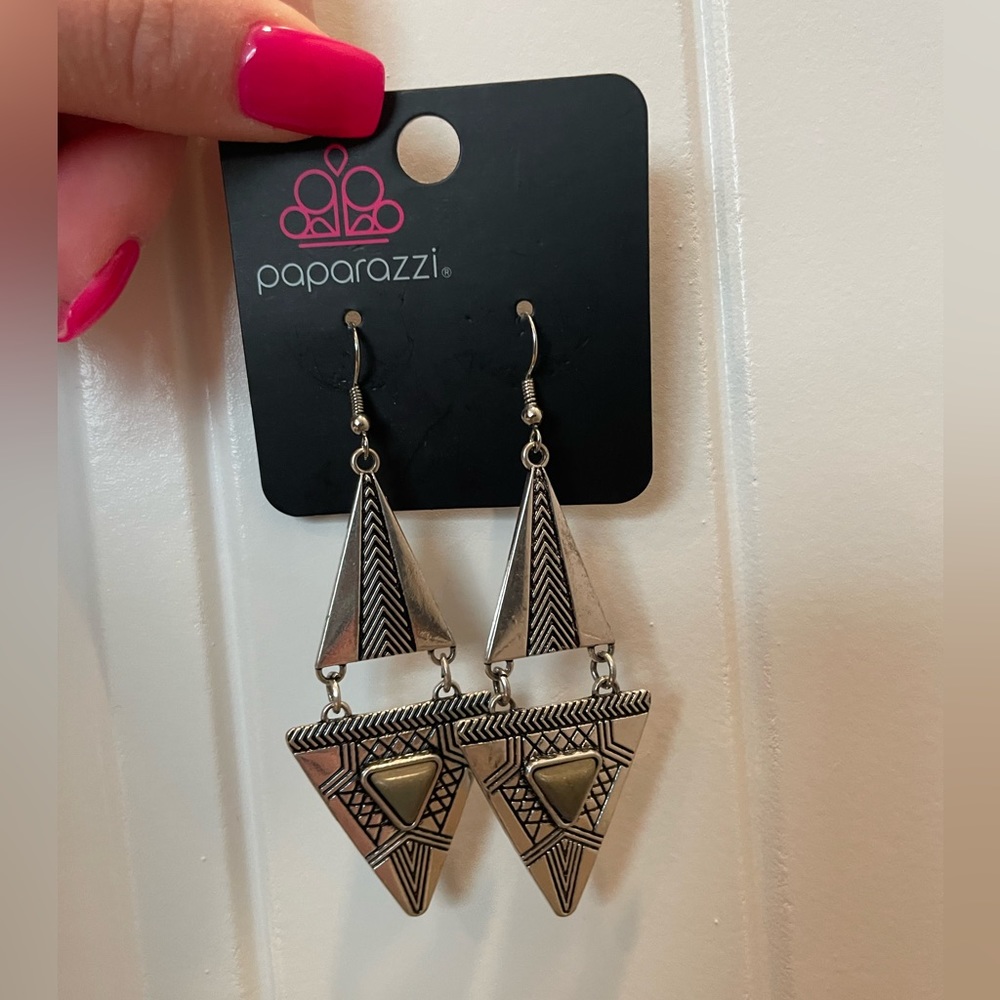 Dangle earrings
